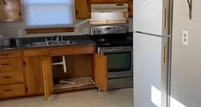 $897/2BR 1019 Woodrow Ave SE UPPER unit available soon!