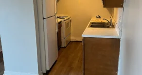 2 bedroom 1 bathroom apartment available on W Virginia Avenue in Vinton VA! $907/mo