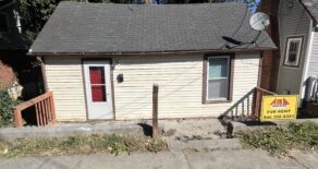 $ 857 / 2br – 576ft2 – CUTE HOUSE AVAILABLE NOW! (Roanoke)  511 Rutherford Ave NW, Roanoke, VA 24017- REDUCED PRICE-HALF OFF FIRST MONTHS RENT